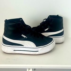 Puma wedged high tops. Women’s size 8.5